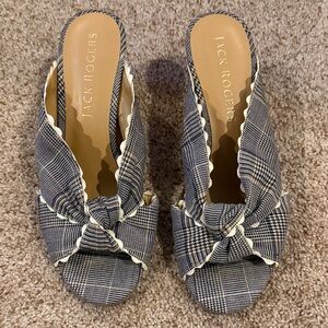 Jack Rogers Women's Plaid Mules - Black and Cream